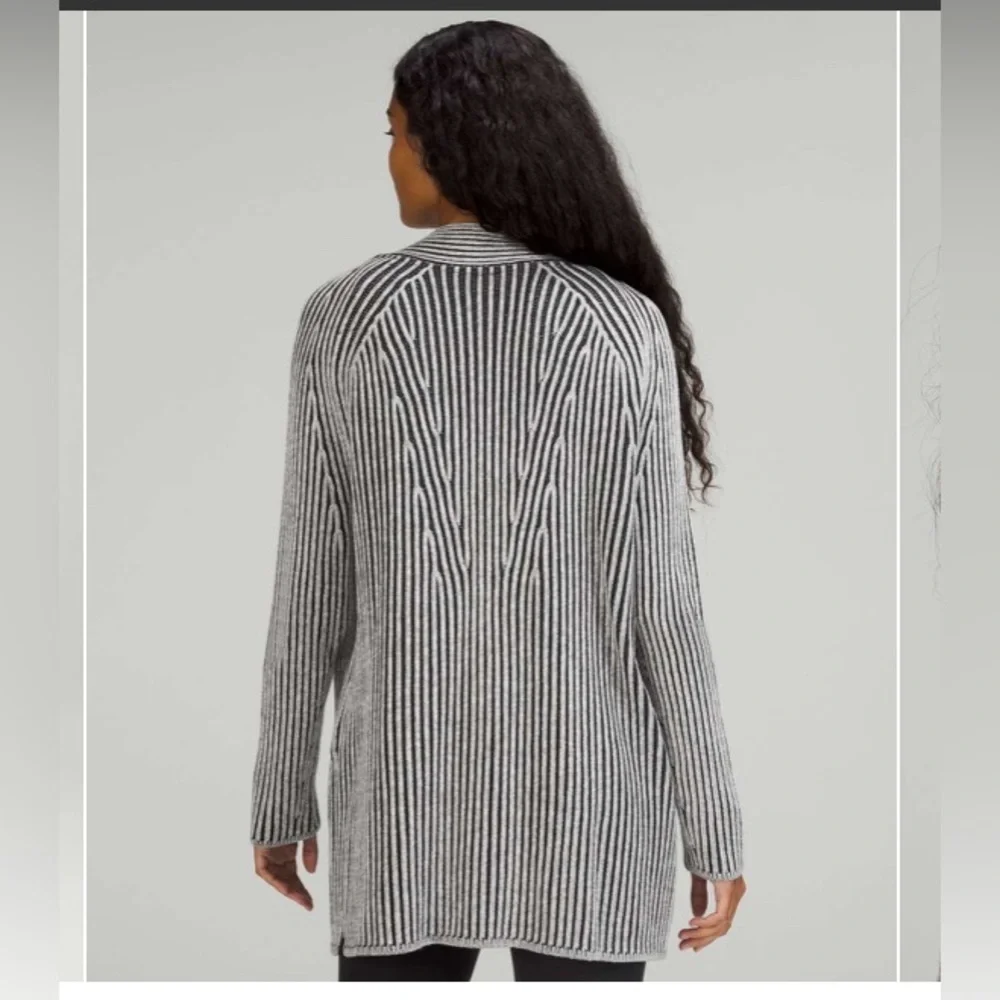 Womens Lululemon Cotton-Cashmere Blend Sweater Wrap size 6